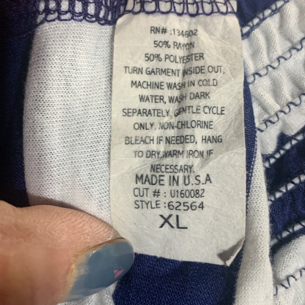 Blue and white stripped top - Picture 4 of 4